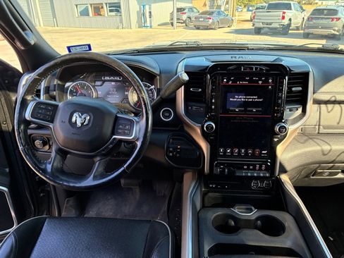 Used 2019 RAM 2500 Laramie AWD/4WD image 5
