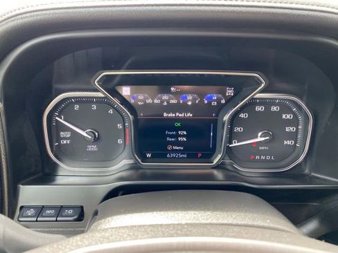 Used 2021 GMC Sierra 1500 AT4 w/ AT4 Premium Package AWD/4WD image 16