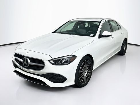Used 2023 Mercedes-Benz C 300 Sedan image 3