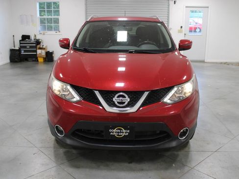Used 2017 Nissan Rogue Sport SV w/ SV All-Weather Package FWD image 3