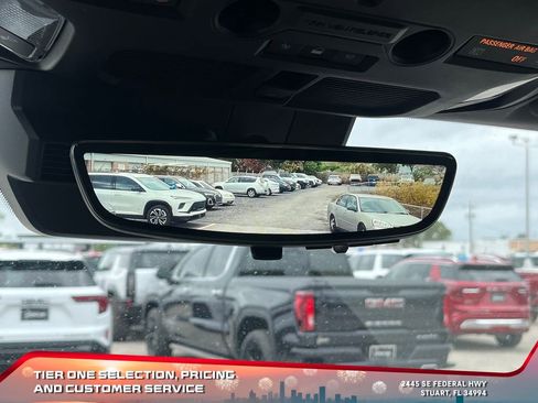 New 2026 GMC Hummer EV SUV image 32