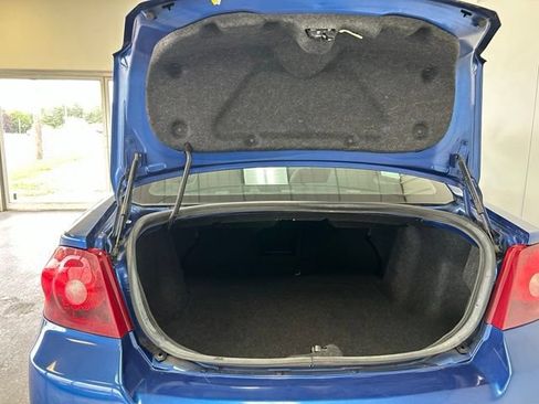 Used 2014 Dodge Avenger SE FWD image 8