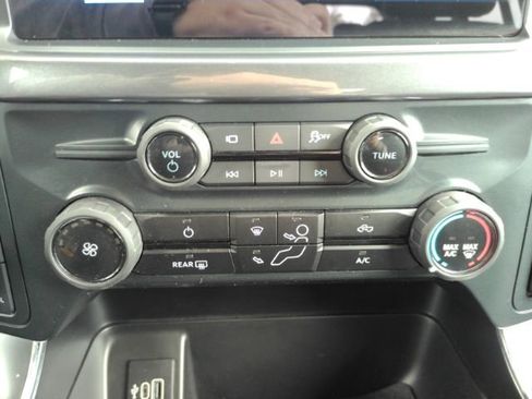 Used 2025 Ford F150 STX image 38