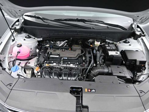 New 2026 Hyundai Tucson SE image 21