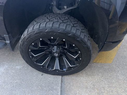 Used 2022 Chevrolet Silverado 1500 LT Trail Boss w/ LT Trail Boss Premium Package image 5