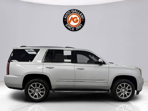 Used 2018 GMC Yukon Denali image 8