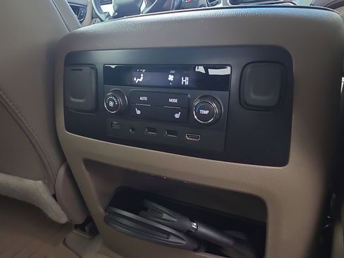 Used 2019 Chevrolet Tahoe Premier image 41