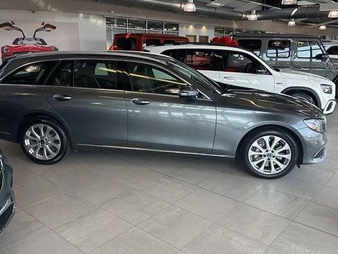 Certified 2019 Mercedes-Benz E 450 4MATIC Wagon image 2