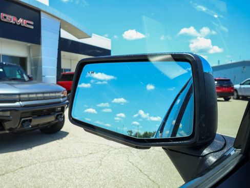 New 2026 GMC Sierra 1500 Denali AWD/4WD image 29