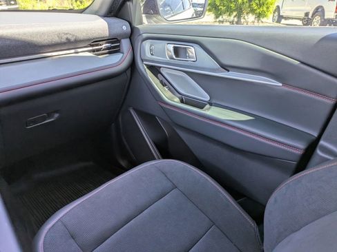 New 2026 Ford Explorer ST RWD image 21