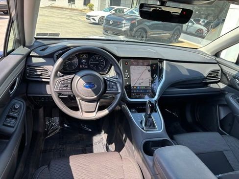 Used 2025 Subaru Outback Premium image 13