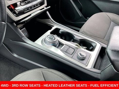 Used 2022 Ford Explorer XLT image 18