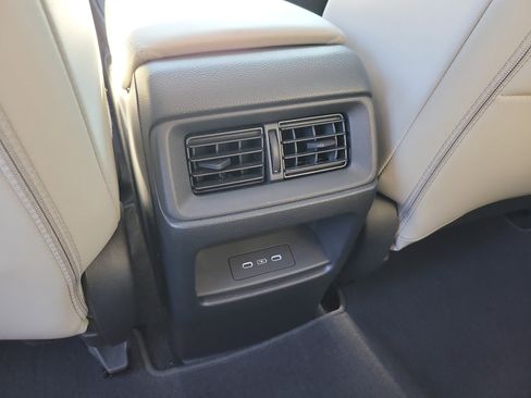 Used 2024 Honda CR-V EX-L image 13