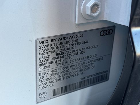 New 2026 Audi Q7 3.0T Prestige image 25