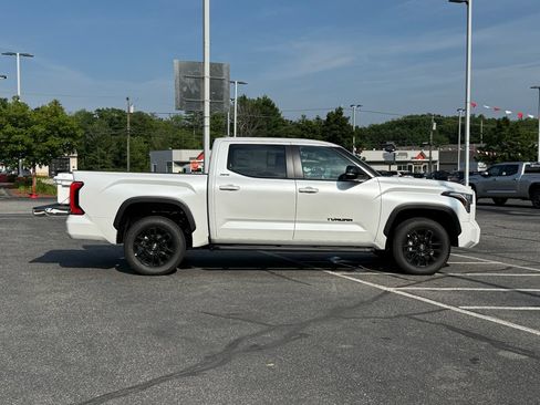 New 2026 Toyota Tundra Limited AWD/4WD image 6
