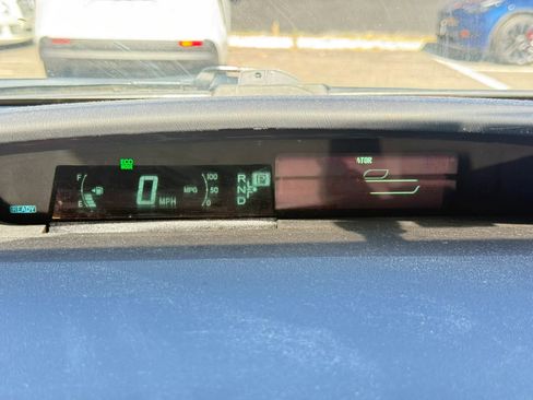 Used 2015 Toyota Prius Two FWD image 15