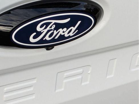 New 2026 Ford Maverick Lariat w/ 4K Tow Package image 8