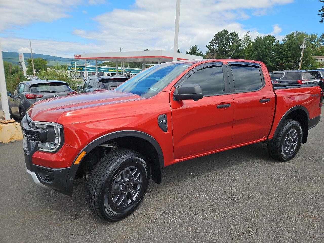 Used 2024 Ford Ranger XLT w/ Technology Package AWD/4WD image 37
