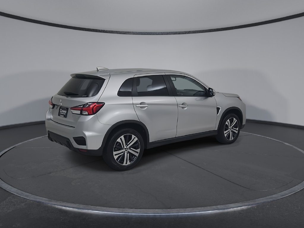 Used 2026 Mitsubishi Outlander Sport SE AWD/4WD image 16