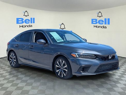 Used 2024 Honda Civic EX-L image 6