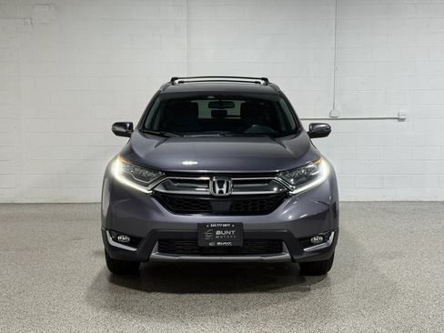 Used 2018 Honda CR-V Touring image 3
