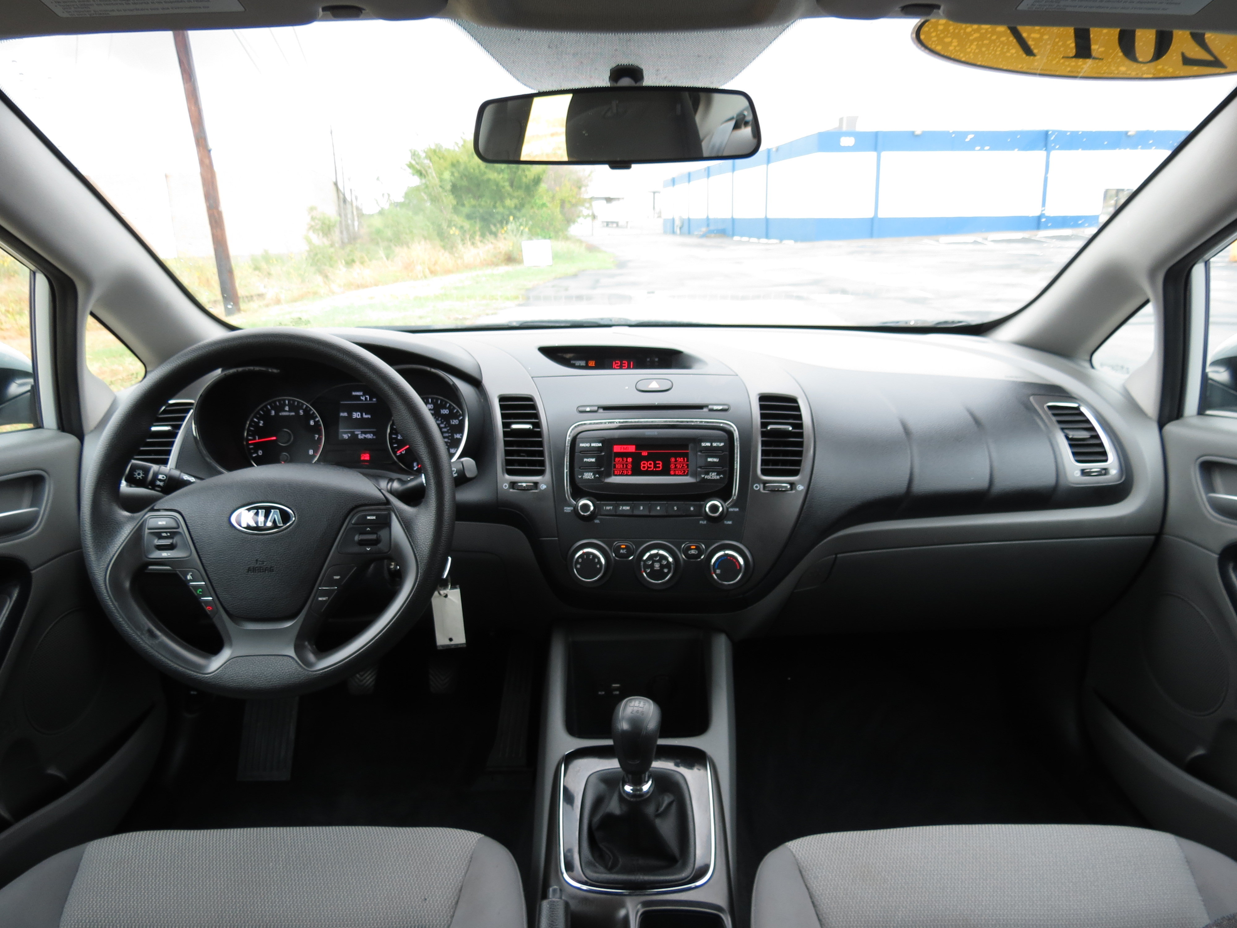 Used 2017 Kia Forte LX FWD image 12