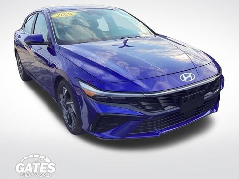 Used 2024 Hyundai Elantra Limited FWD image 1