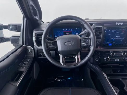 New 2026 Ford F450 Platinum w/ FX4 Off-Road Package image 24