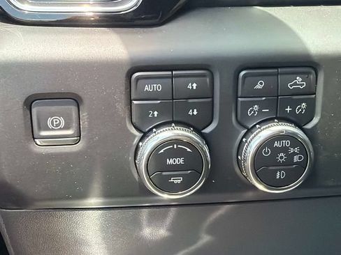New 2026 GMC Sierra 1500 Denali w/ Denali Reserve Package AWD/4WD image 27