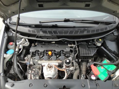 Used 2010 Honda Civic LX image 16