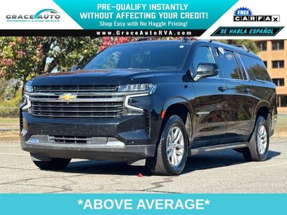Used 2022 Chevrolet Suburban LT w/ Luxury Package