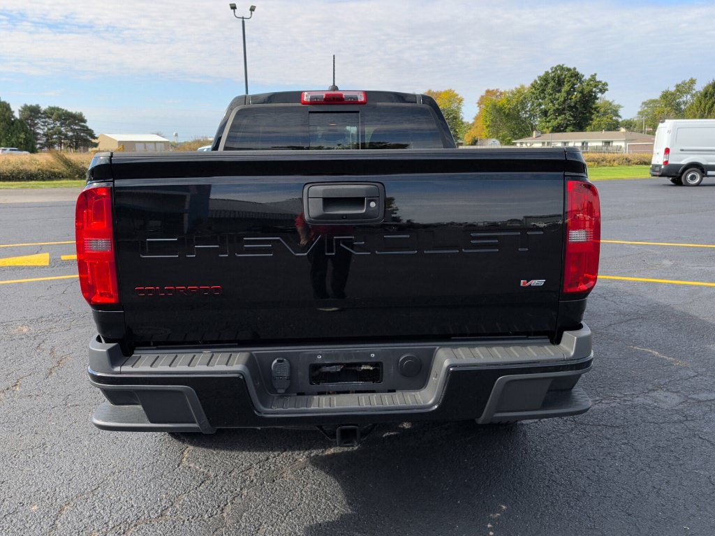 Used 2021 Chevrolet Colorado LT w/ Redline Special Edition AWD/4WD image 6