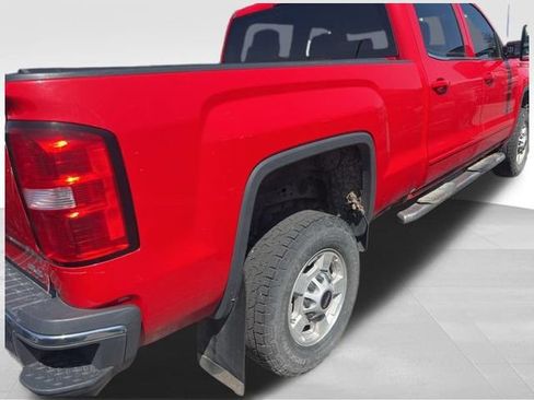 Used 2017 GMC Sierra 2500 SLE w/ HD SLE Preferred Plus Package AWD/4WD image 10