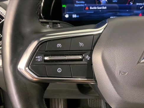 Used 2025 Chevrolet Equinox LT FWD image 18