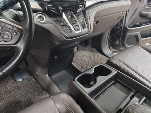 Used 2022 Honda Odyssey EX-L image 25