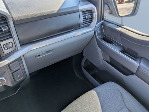 Used 2025 Ford F150 XLT w/ Equipment Group 301A Standard AWD/4WD image 18