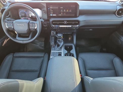 Used 2025 Toyota Land Cruiser image 14