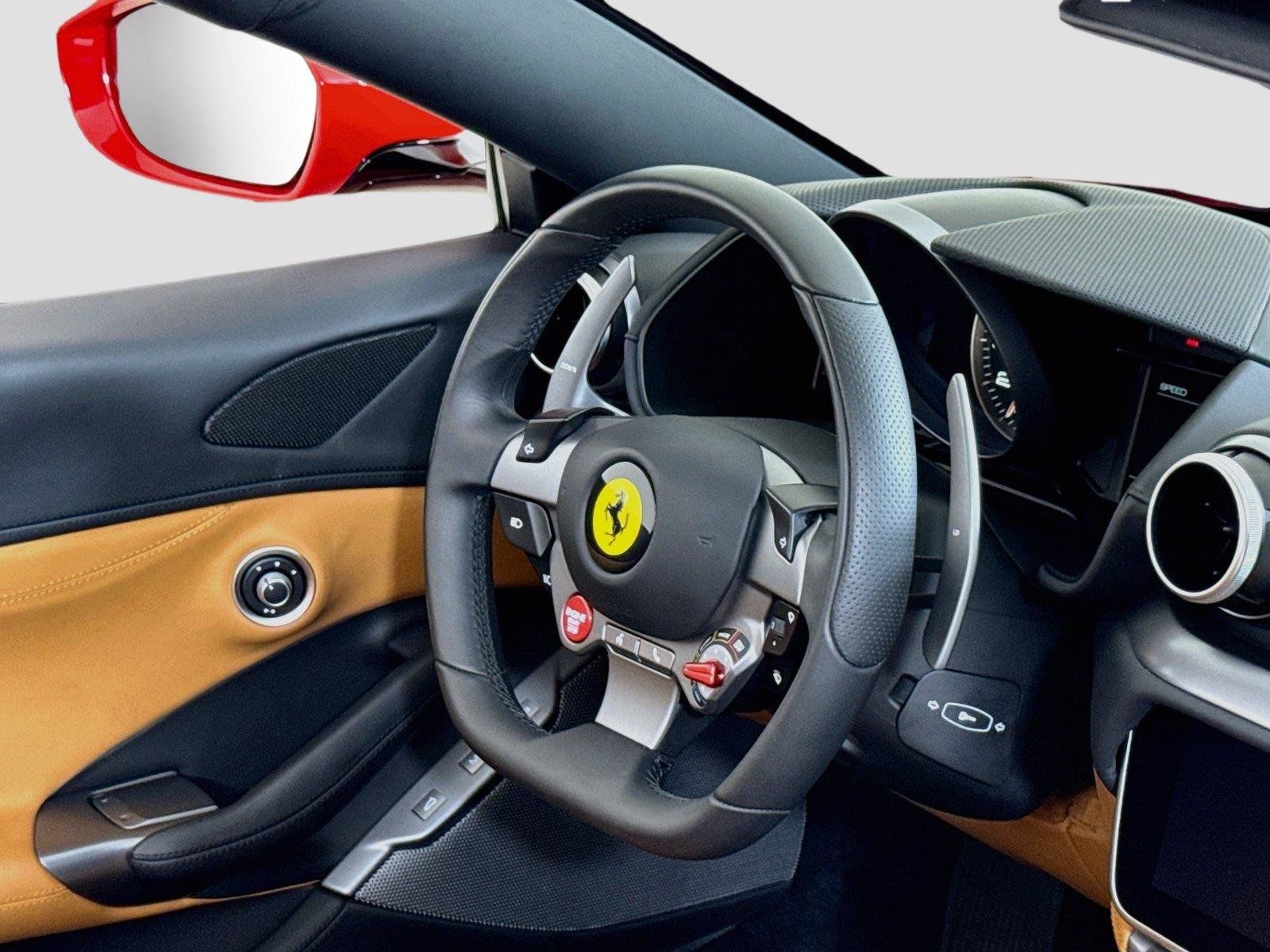 Used 2023 Ferrari Portofino M RWD image 29