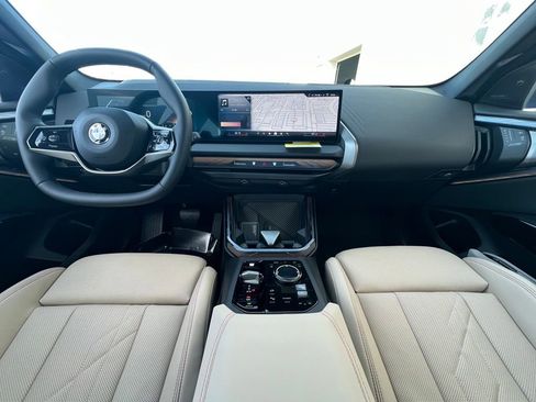 New 2026 BMW X3 xDrive30 w/ Premium Package image 12