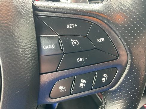 Used 2023 Dodge Durango GT image 5