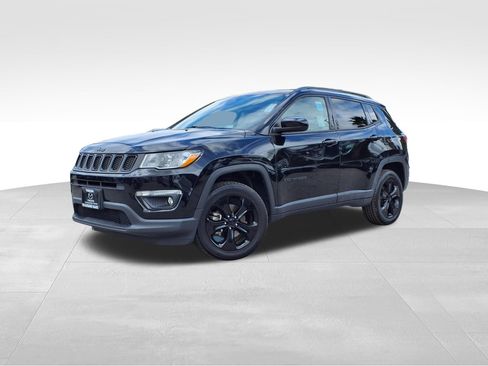 Used 2019 Jeep Compass Latitude AWD/4WD image 1