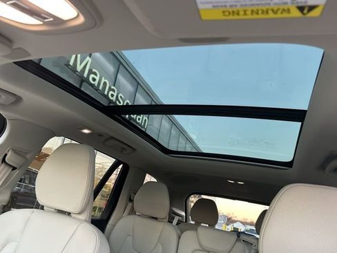 Certified 2024 Volvo XC90 B5 Plus w/ Protection Package Premier image 26