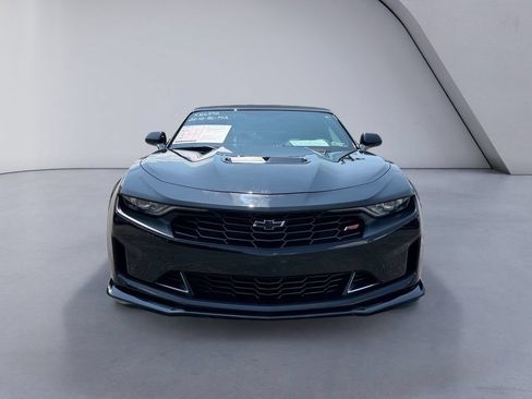 Used 2022 Chevrolet Camaro LT w/ LPO, Ground Effects Package RWD image 8