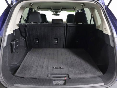 Used 2022 Nissan Rogue SV image 15