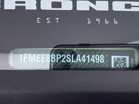 Used 2025 Ford Bronco Outer Banks image 16