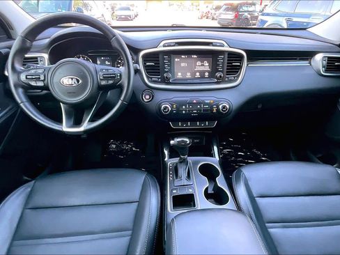 Used 2017 Kia Sorento EX FWD image 15