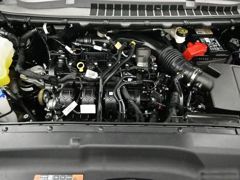 Used 2023 Ford Edge ST-Line w/ Class II Trailer Tow Package image 34