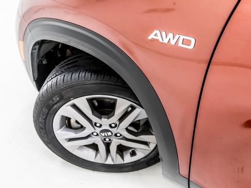Used 2021 Kia Seltos S AWD/4WD image 12