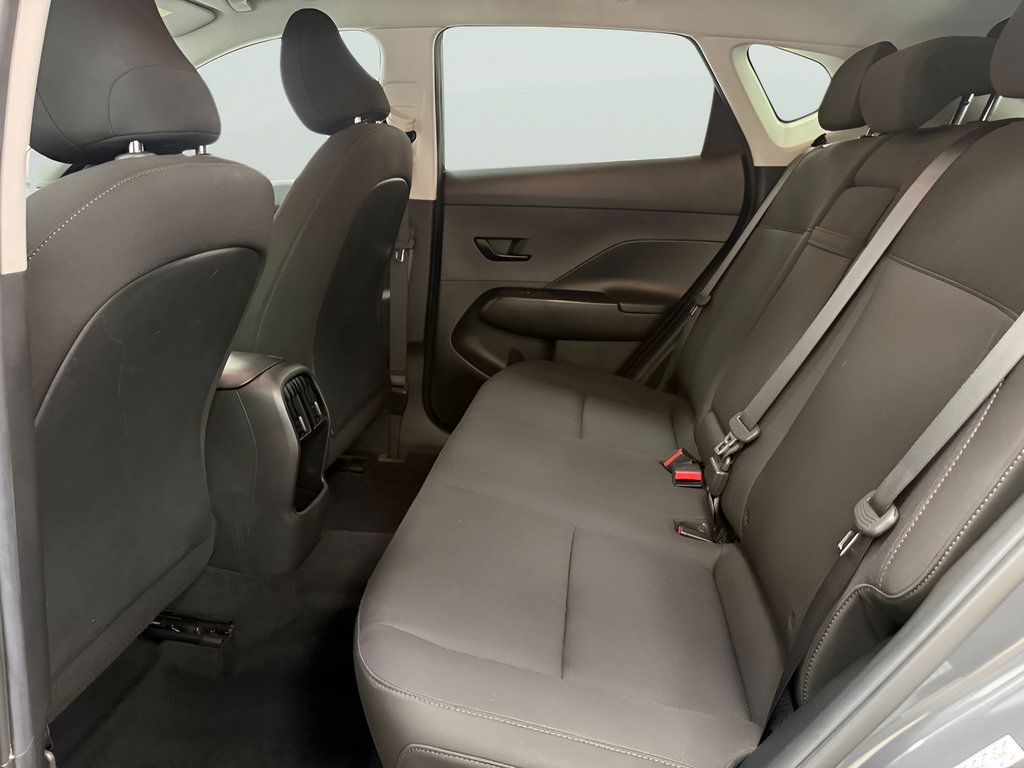 Used 2024 Hyundai Kona SEL AWD/4WD image 14