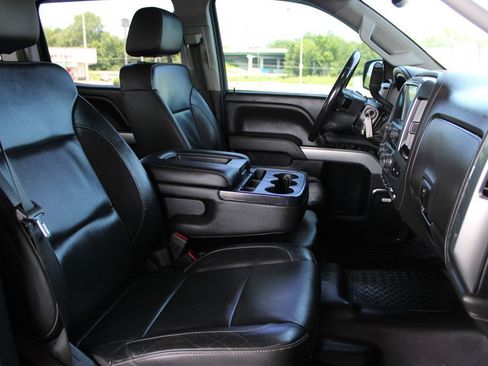 Used 2019 Chevrolet Silverado 2500 LTZ w/ Duramax Plus Package AWD/4WD image 17